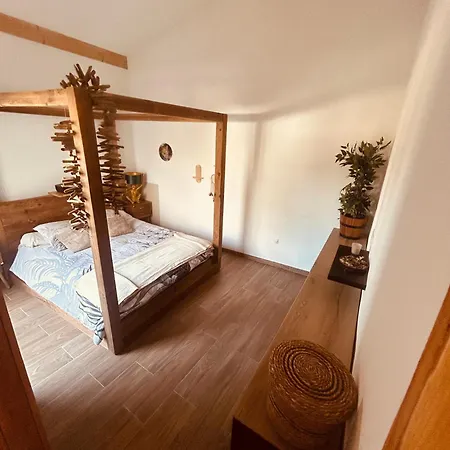 La Maisonnette Les Fumades-Les Bains